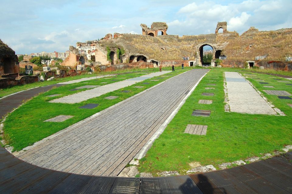 Caserta Royal Palace and Spartacus Amphitheater Tour