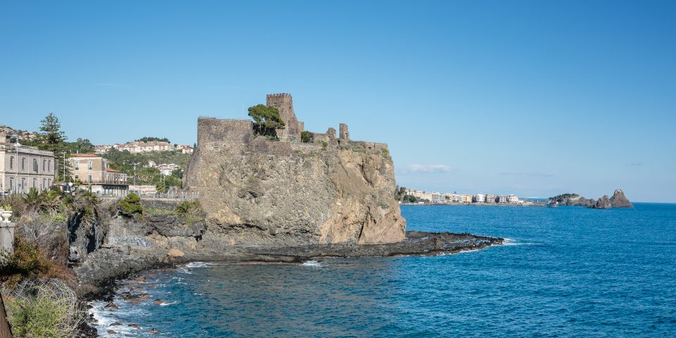 Catania: 4-Hour Guided Bike Tour
