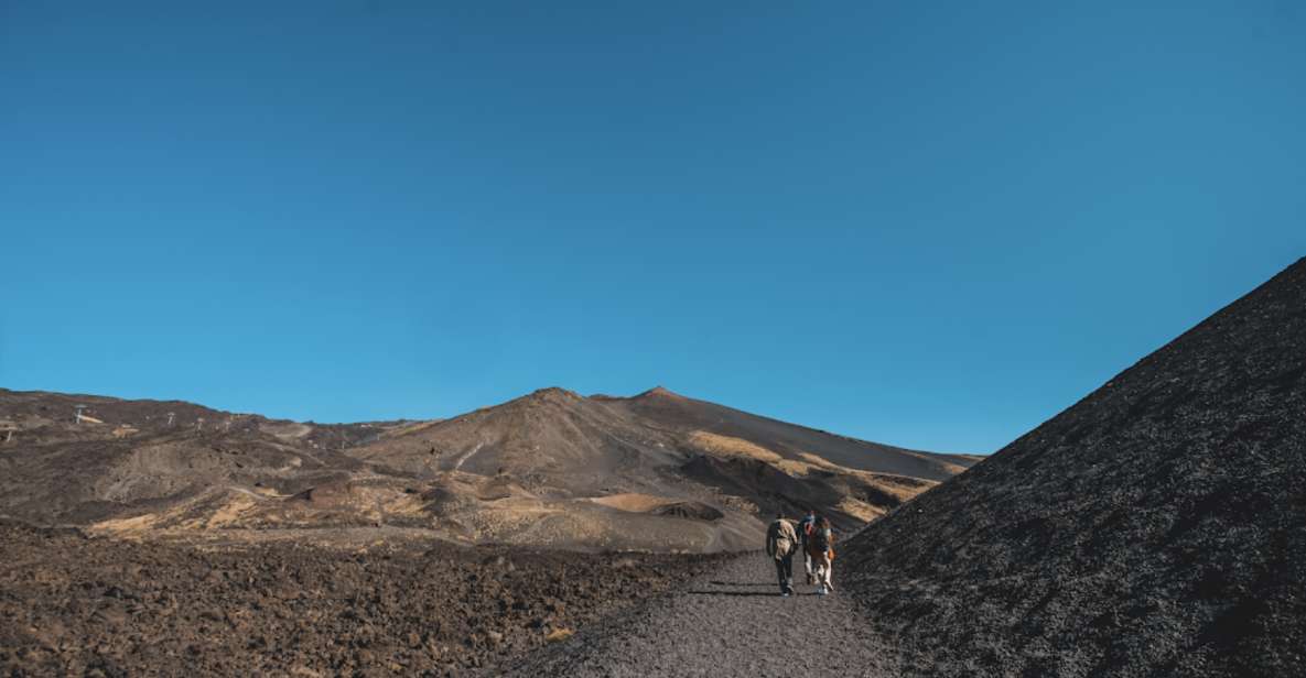 Catania: Etna Morning Tour With Local Flavors and Pickup
