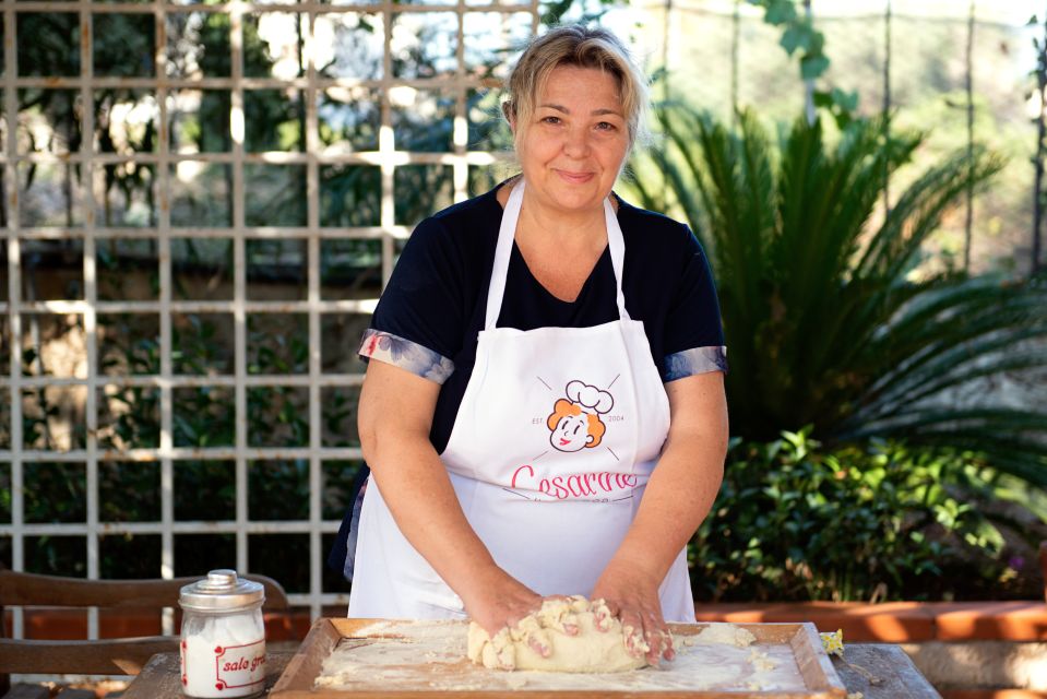 Catania: Private Cooking Class at a Locals Home