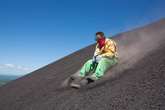 Cerro Negro and Volcano Sand Boarding From León