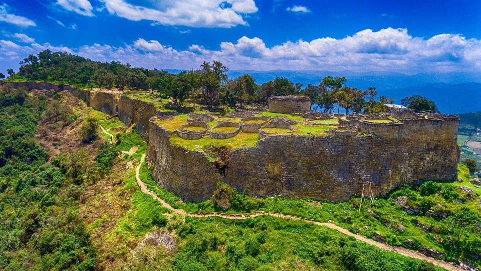 Chachapoyas: Llaqta of Kuelap | Cableway – Entrance |