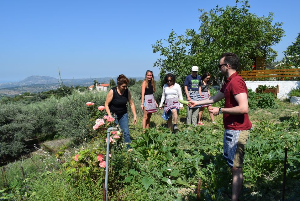 Chania: Authentic Cooking Class in the White Mountains