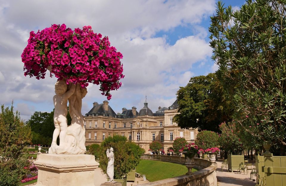 Chapel of Our Lady of the Miraculous Medal Paris Guided Tour - Tour Overview