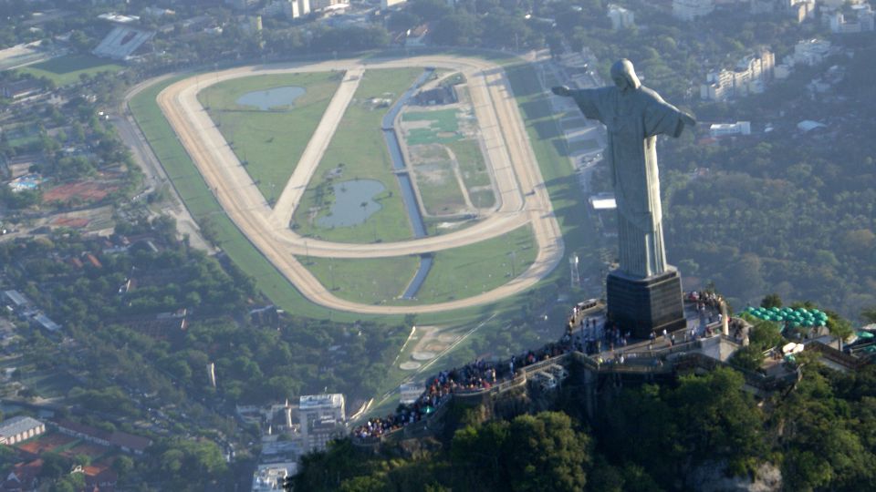 Christ the Redeemer and Escadaria Selarón Half-Day Tour