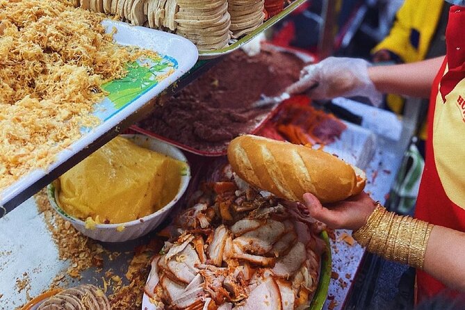 City Explore Combined With Food Taste, Private Tour on Motorbike