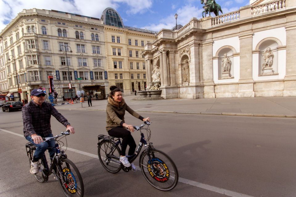 Classic Vienna: 3-Hour Guided Bike Tour