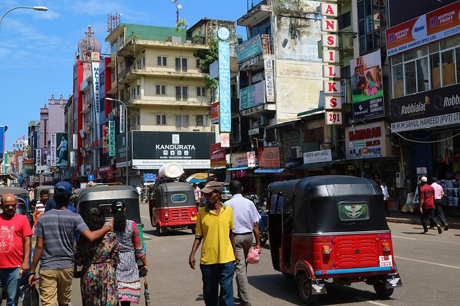 Colombo Sightseeing & Shopping