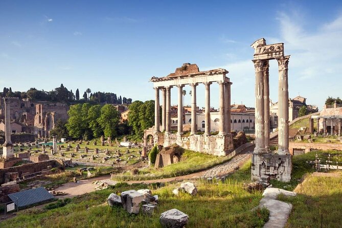 Colosseum, Roman Forum and Palatine Hill Fully Guided Tour