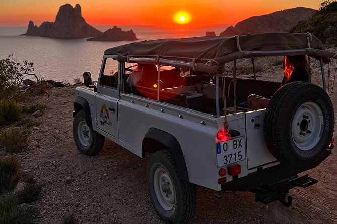 Combo : Boat, 4×4, Hiking in Es Vedra for Sunset