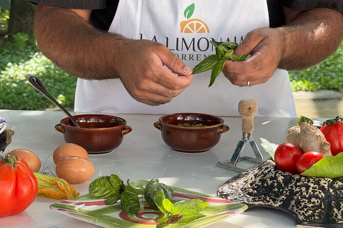 Cook and Eat in the Citrus Grove in Sorrento