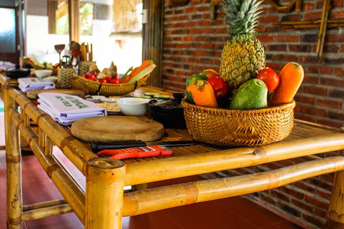 Cooking Class Hoi An:Local Market, Basket Boat, Fishing & Cooking - Exploring the Local Market