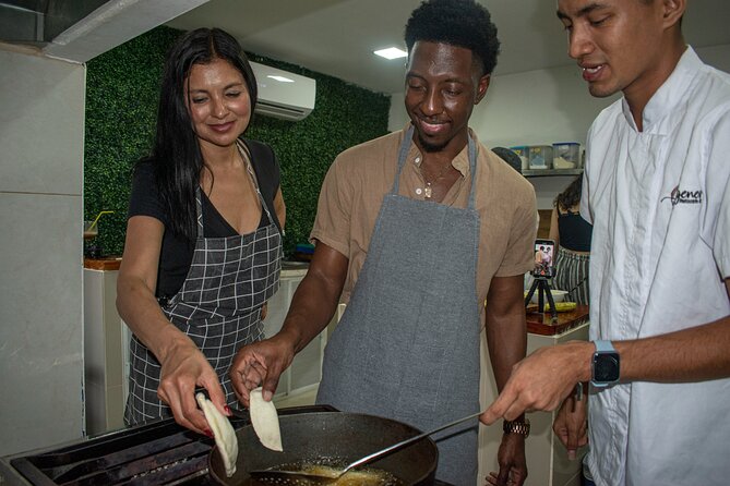 Cooking Class In A Real Restaurant At Old City