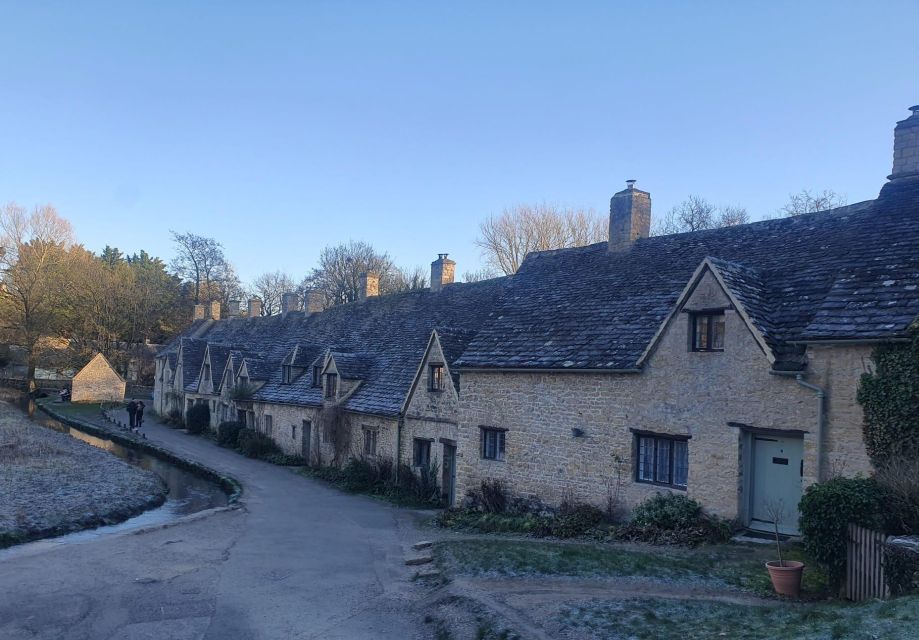 Cotswolds: Stratford-Upon-Avon 2-Day Tour With Cottage Stay