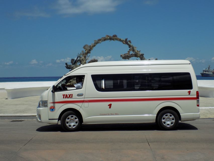Cozumel: Private Round-Trip Airport Shuttle
