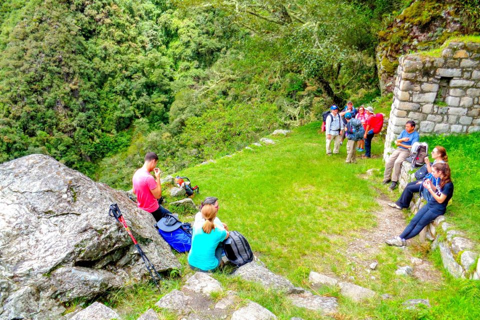 Cusco: 2-Day Inca Trail Tour to Machu Picchu in Small Groups