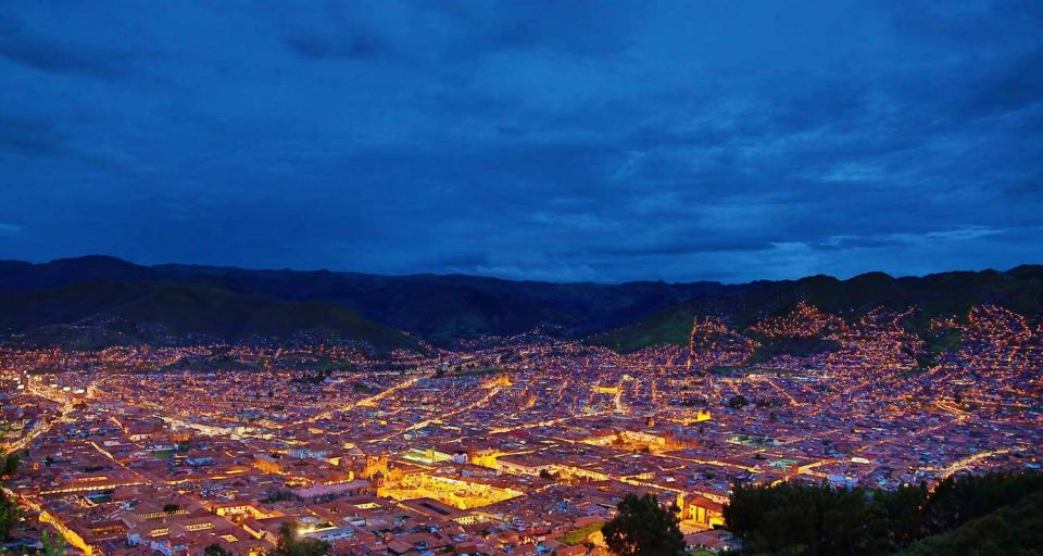 Cusco: Legends and History Night Tour With Pisco Sour