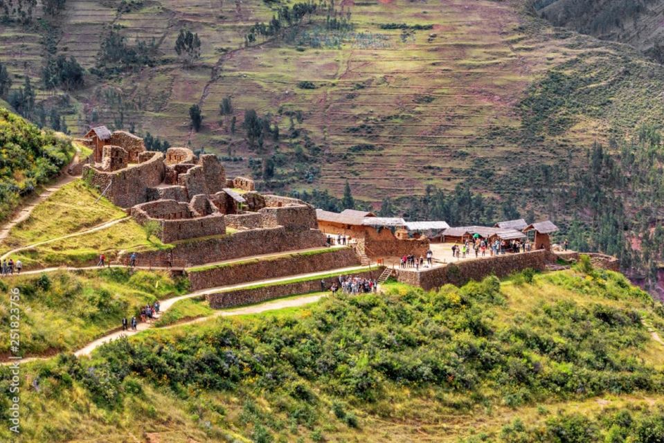 Cusco, Machu Picchu and Sacred Valley Tour 2 Days + Hotel and Train