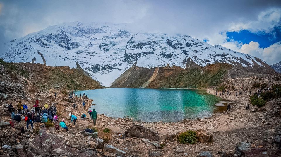 Cusco:Humantay Lake and Rainbow Mountain With Buffet Meals