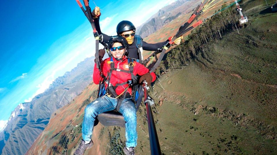 Cusco:Paragliding Flight Over the Sacred Valley of the Incas