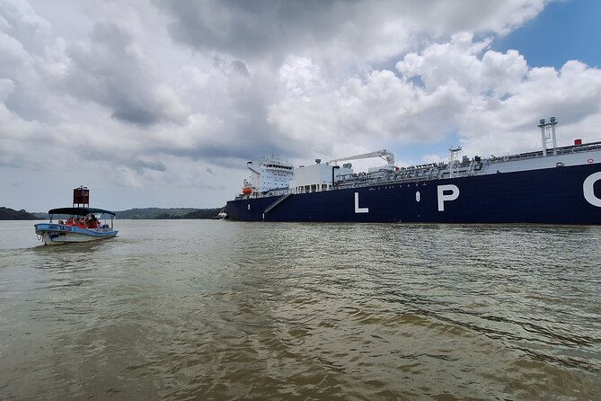 Day Tour at Panama Canal From Ocean to Ocean