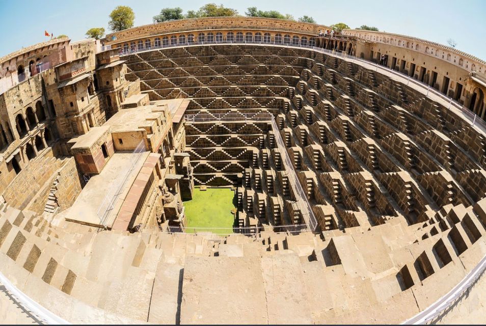 Day Tour Jaipur to Haunted Bhangarh & Abhaneri Stepwell