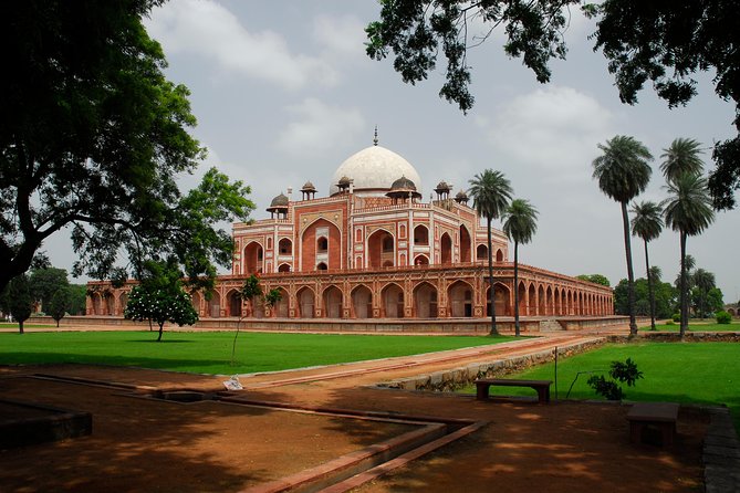 Delhi City Tour: Heritage and Cultural Gateways