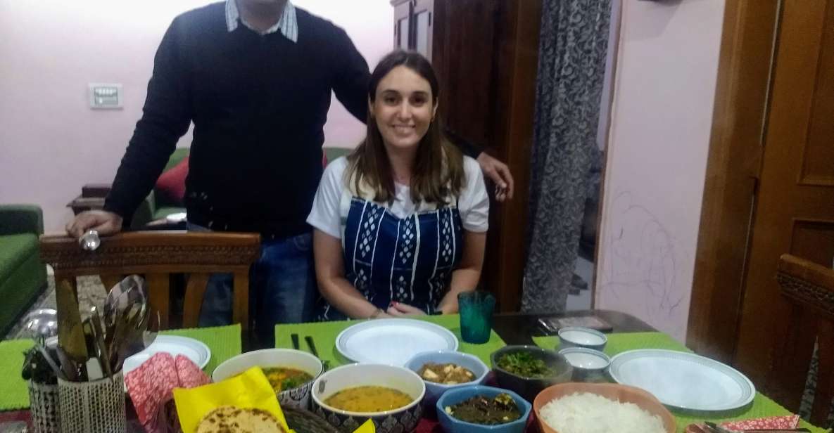 Delhi Cooking Class: Choose Your Menu and Learn 2-3 Dishes