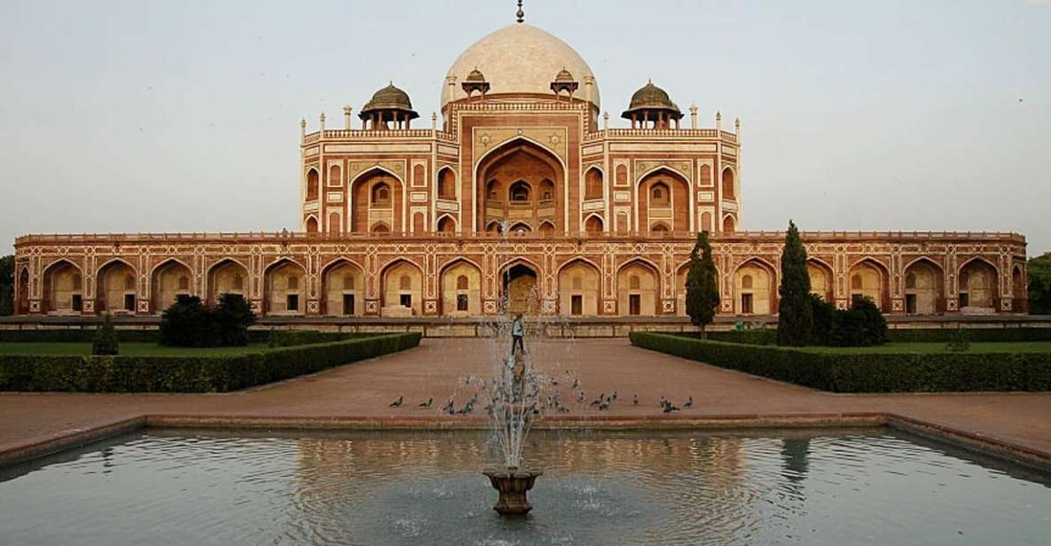 Delhi: Old Delhi and New Delhi City Private Guided Day Trip