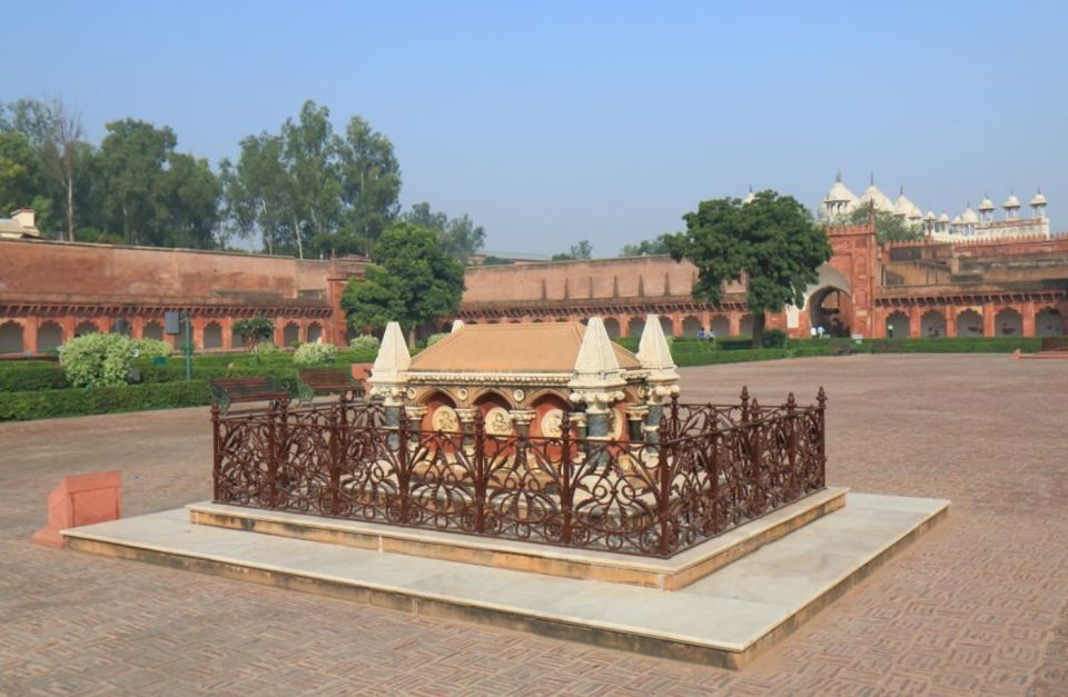 Delhi: Private Guided Half Day Sites in Delhi Tour