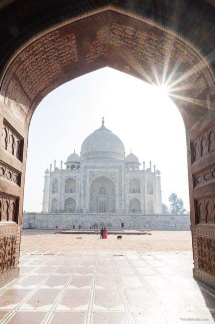 Delhi: Same Day Taj Mahal, Agra Tour With Pickup & Transfer.