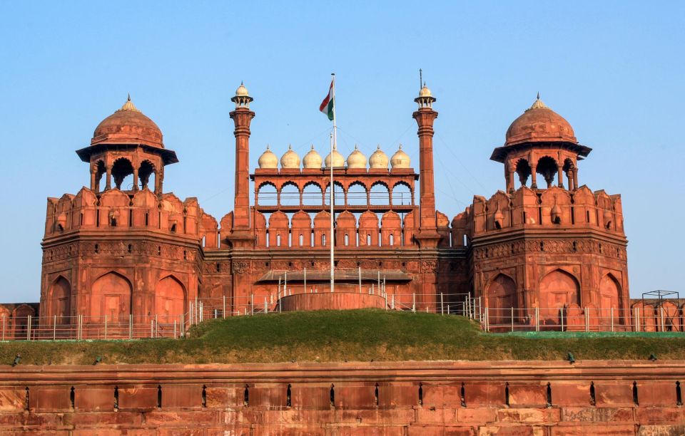 Delhi:1 Day Delhi and 1 Day Agra With Taj Mahal Sunrise Tour