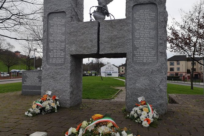 Derry City: The Bloody Sunday Story - Walking Tour - Overview of the Troubles in Derry