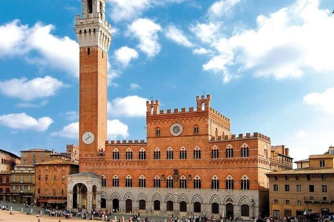 Discover the Medieval Charm of Siena on a Private Walking Tour