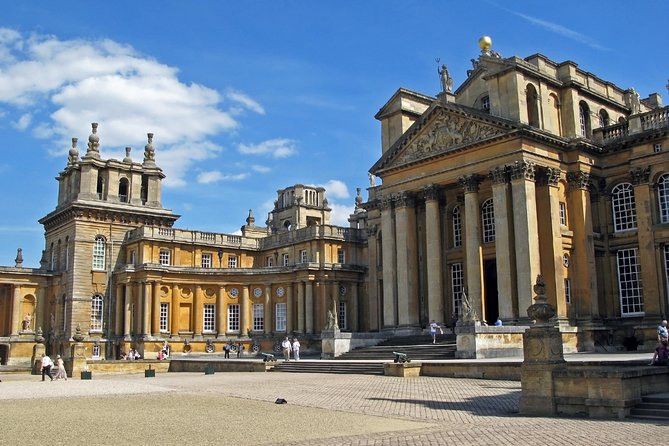 Downton Abbey TV Locations and Blenheim Palace Tour From London