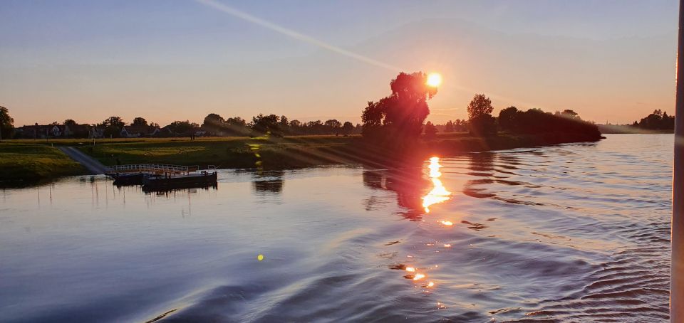 Dresden: Evening River Cruise With Dinner