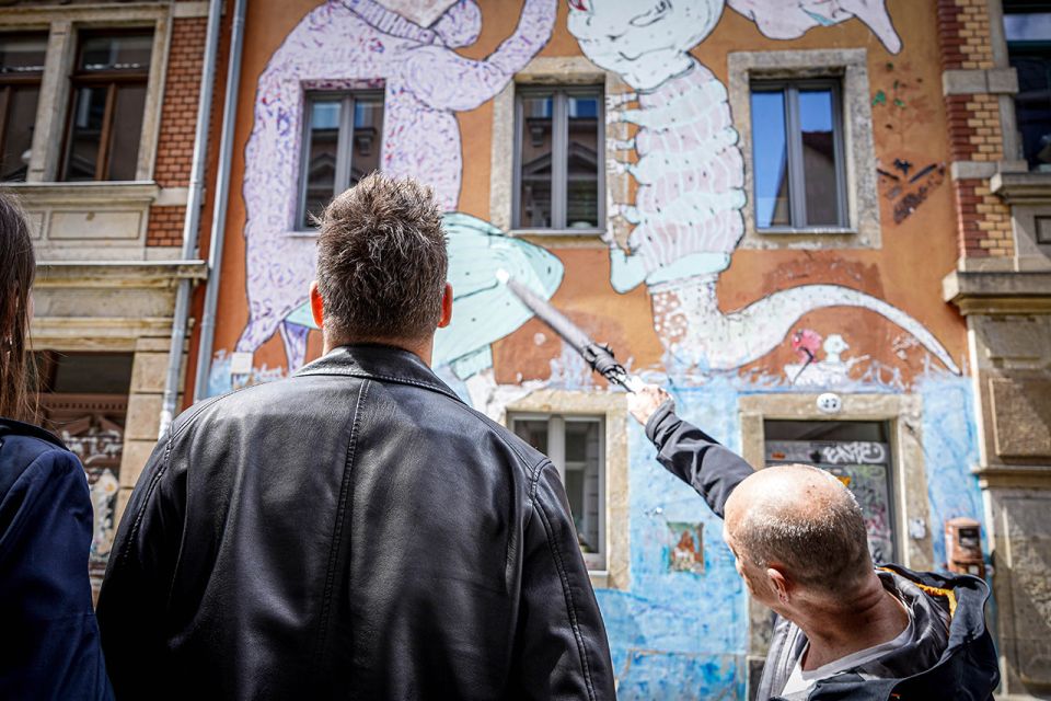 Dresden: Neustadt District Street Art Guided Walking Tour