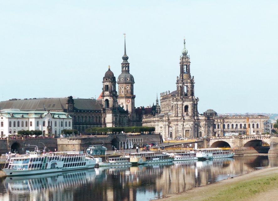 Dresden: Segway Tour Along the Elbe and Old Town - Tour Overview