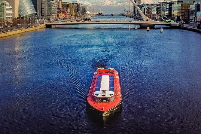 Dublin Sightseeing Cruise on River Liffey, With Guide