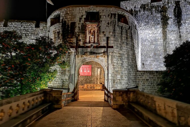 Dubrovnik By Night Walking Tour - Overview