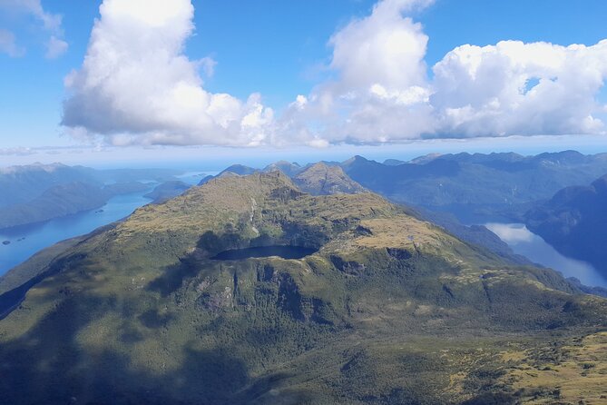 Dusky Sound // Helicopter Scenic Flight