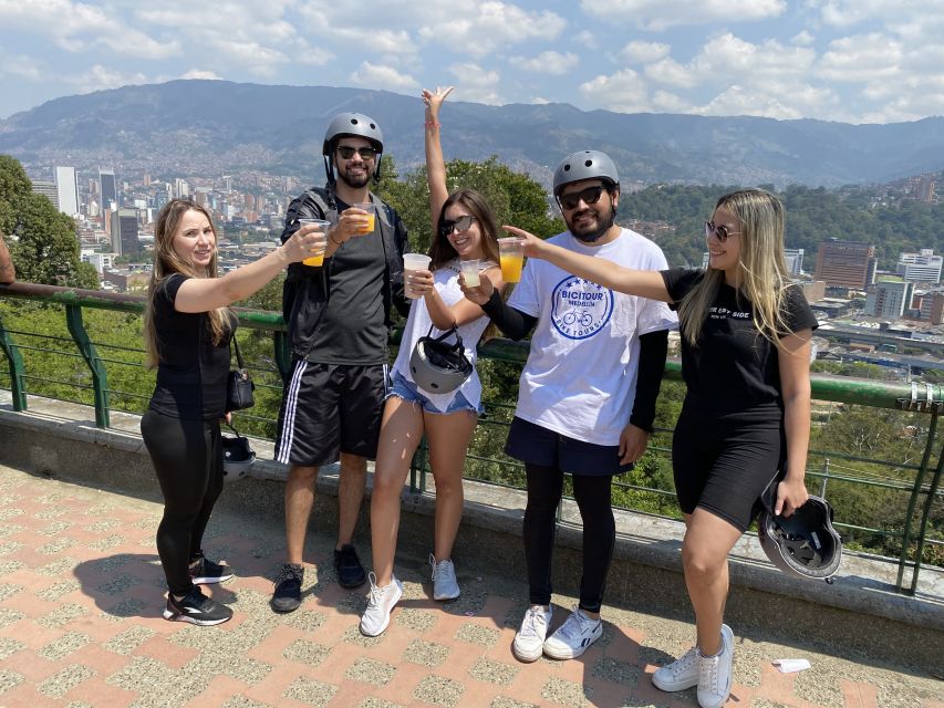 E-Bike City Tour Medellin With Local Beer and Snacks