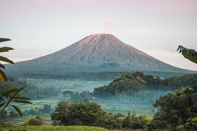 East Bali Tour: Gate of Heaven, Water Palace, Sleeping Gajah