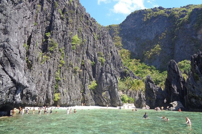 El Nido Island Hopping Tour a With Lunch - Tour Options