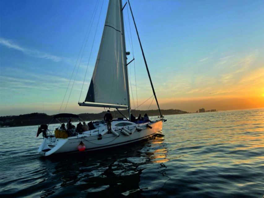 Everyday Tours: Sailing Trips Lisbon Harbor