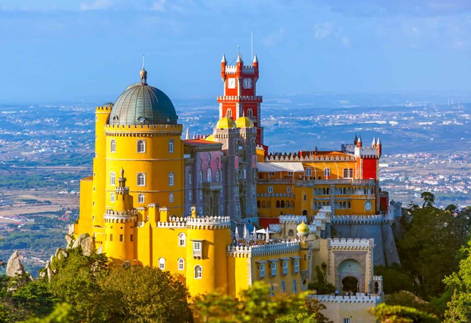 Exclusive Private Tour: Live a Magical Day in Sintra