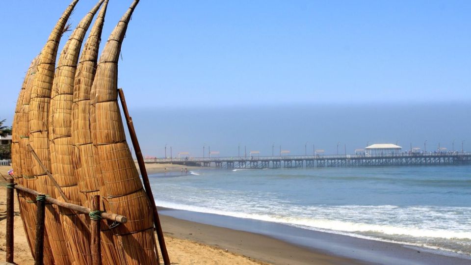 Excursion Hald Day to Chan Chan |Beach of Huanchaco|