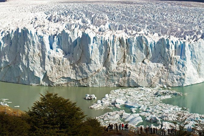 Excursion to the Perito Moreno Glacier, With Guide and Transfer To/From the Hotel