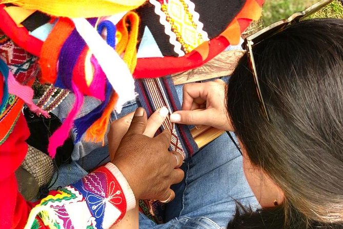 Experience the Magic of Andean Textiles: Weaving Workshop – Cusco