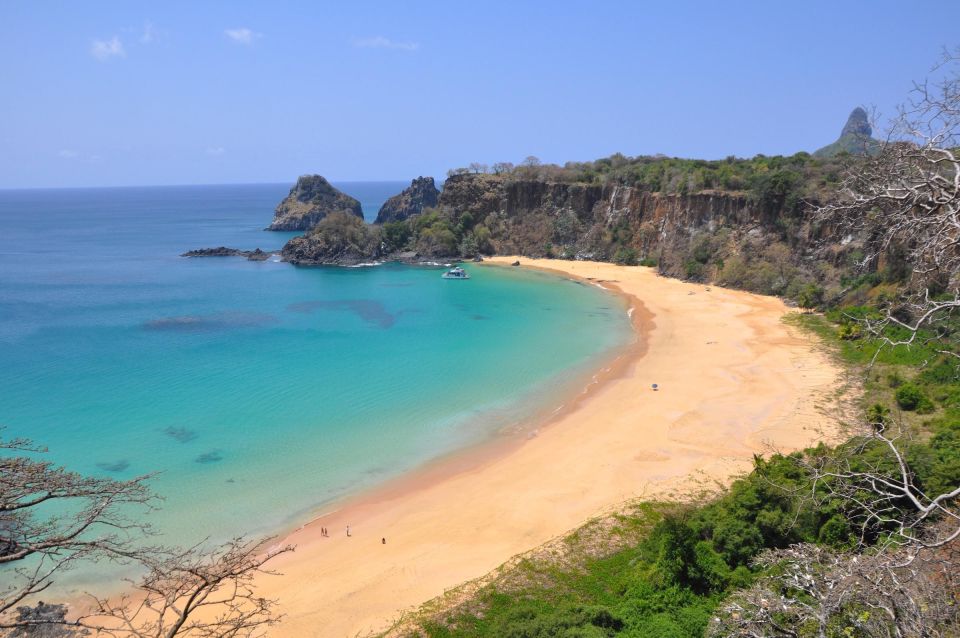 Explore Fernando De Noronha: 7-Hour Ilhatour